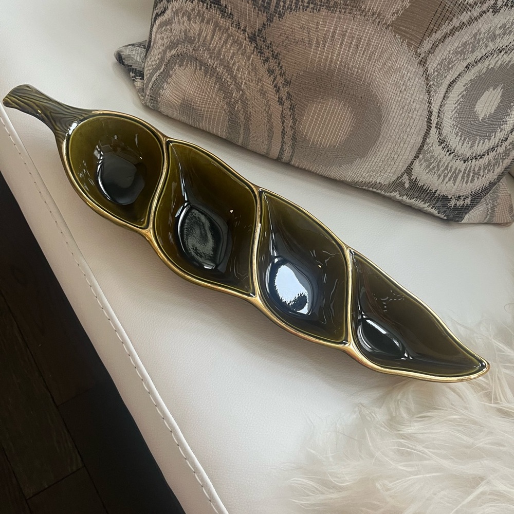 Collectable vintage treasure craft 92 twisted leaf dish 1970s fall table wear